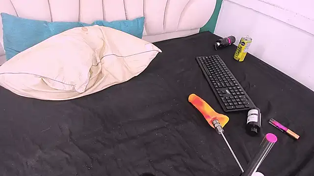 bonieklent online show from 02.22.25