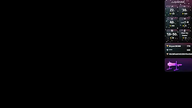 Snapshot of _ChanellR_ chatting on 10.14.25  ChanellR  online show from 10.14.25