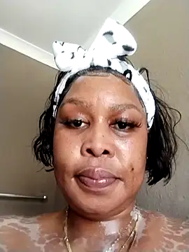 Snapshot of ThickyMinajxx chatting on 02.01.26 ThickyMinajxx online show from 02.01.26