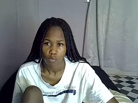 Snapshot of SexxyTerry chatting on 01.05.25 SexxyTerry online show from 01.05.25