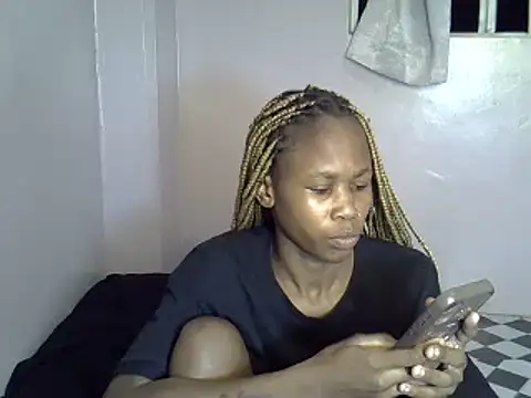 Snapshot of SexxyTerry chatting on 02.02.25 SexxyTerry online show from 02.02.25