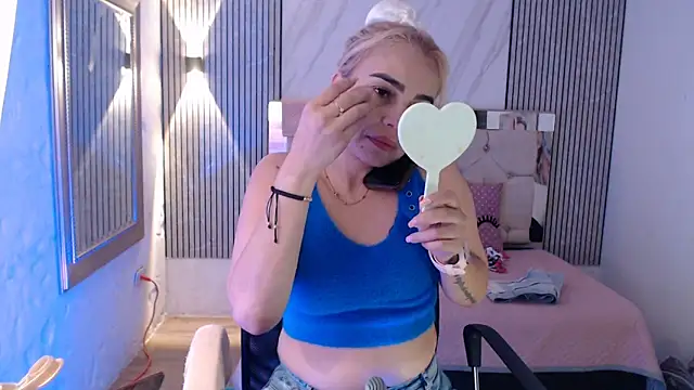 ashley  tylor online show from 02.28.26