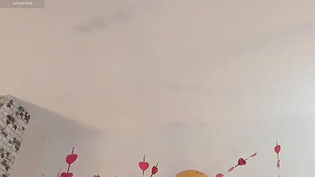 EmmaSanzz  online show from 02.22.25