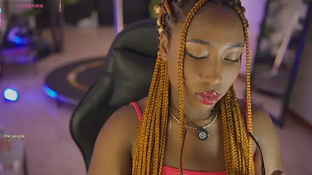 EmmaSanzz  online show from 03.05.26