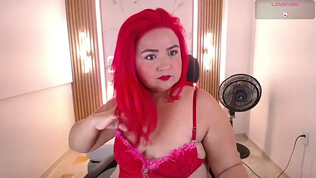 Snapshot of Mariana_Rojas chatting on 05.07.26 Mariana Rojas online show from 05.07.26