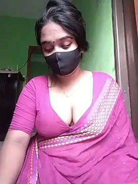 Snapshot of Kotha_-Moni chatting on 12.17.24 Kotha -Moni online show from 12.17.24