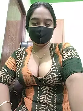 Snapshot of Kotha_-Moni chatting on 12.19.24 Kotha -Moni online show from 12.19.24