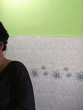 Snapshot of Kotha_-Moni chatting on 12.27.24 Kotha -Moni online show from 12.27.24