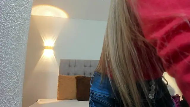 Carolina hernandez22 online show from 09.30.25