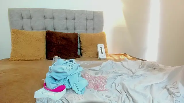 Carolina hernandez22 online show from 11.30.25