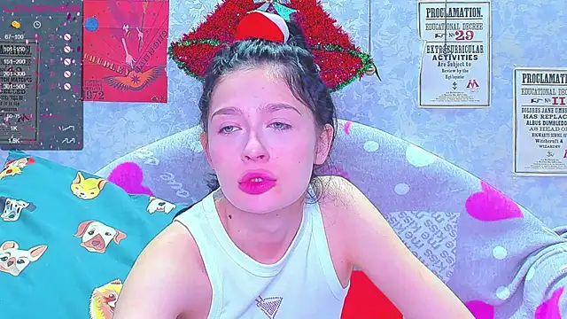 Snapshot of Vanessa_Florence chatting on 12.29.24 Vanessa Florence online show from 12.29.24