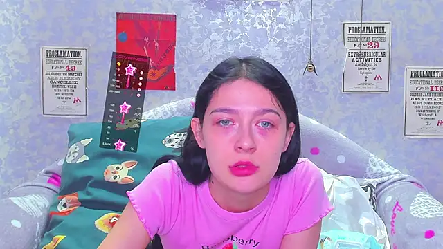 Snapshot of Vanessa_Florence chatting on 02.18.25 Vanessa Florence online show from 02.18.25