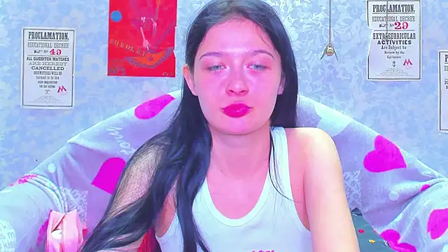 Snapshot of Vanessa_Florence chatting on 02.23.25 Vanessa Florence online show from 02.23.25