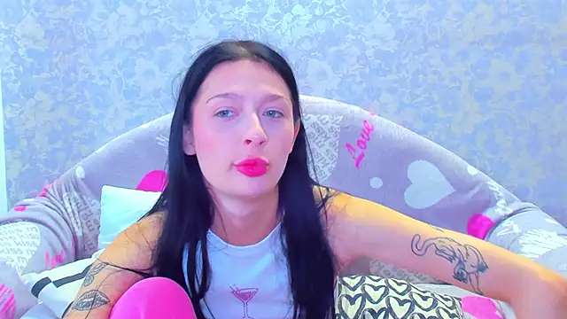 Snapshot of Vanessa_Florence chatting on 09.11.25 Vanessa Florence online show from 09.11.25
