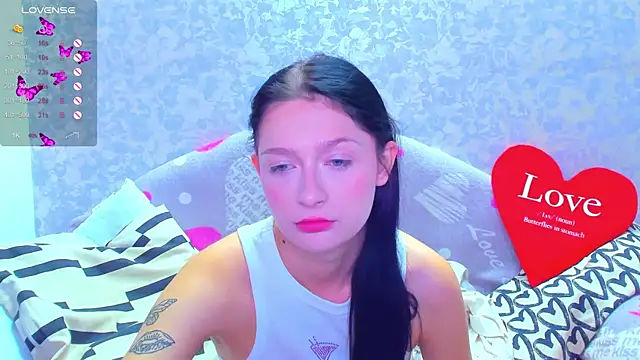 Snapshot of Vanessa_Florence chatting on 09.15.25 Vanessa Florence online show from 09.15.25