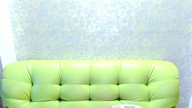 Snapshot of Vanessa_Florence chatting on 06.25.26 Vanessa Florence online show from 06.25.26