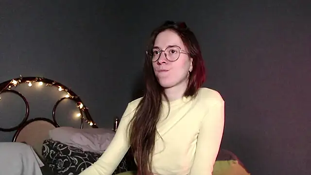 Snapshot of wow__kelly chatting on 01.18.26 wow kelly online show from 01.18.26