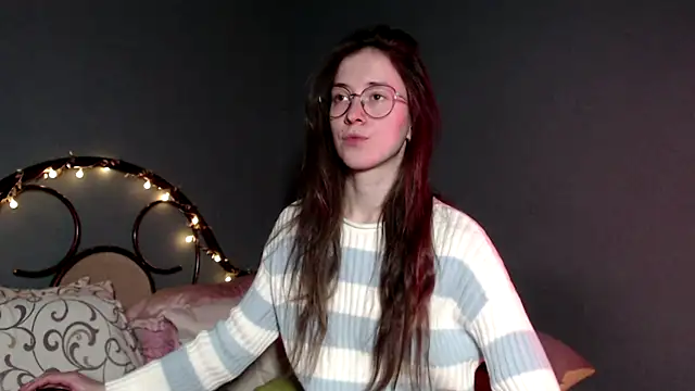 Snapshot of wow__kelly chatting on 02.06.26 wow kelly online show from 02.06.26