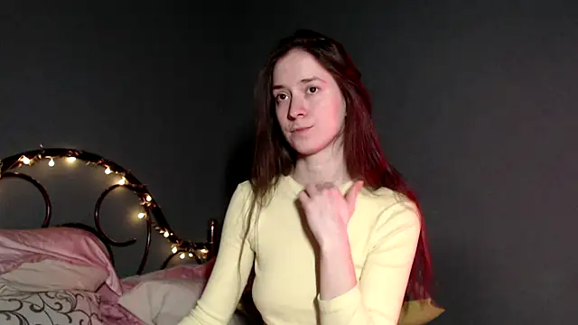 Snapshot of wow__kelly chatting on 02.18.26 wow kelly online show from 02.18.26