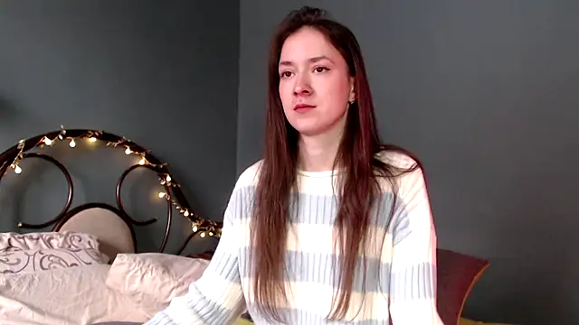 Snapshot of wow__kelly chatting on 02.19.26 wow kelly online show from 02.19.26