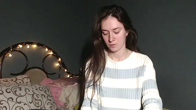 Snapshot of wow__kelly chatting on 03.01.26 wow kelly online show from 03.01.26