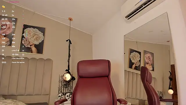 Emma Thompsson online show from 10.17.25