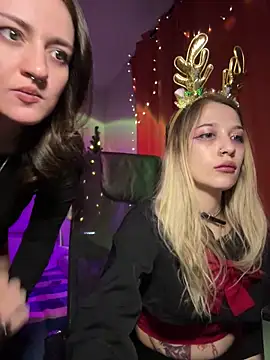 Dooubletroublee online show from 12.22.24