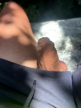 Snapshot of cussy007 chatting on 06.29.26 cussy007 online show from 06.29.26