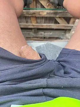 Snapshot of cussy007 chatting on 07.24.26 cussy007 online show from 07.24.26