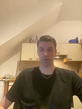 Ricoleckt online show from 10.13.25