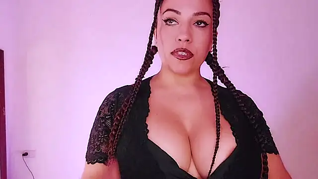 Snapshot of Latina_hot2024 chatting on 02.27.25 Latina hot2024 online show from 02.27.25