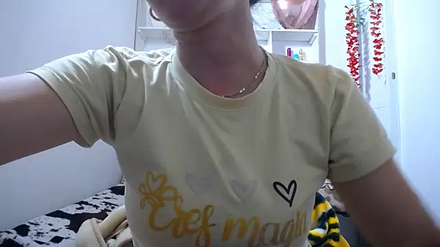 Snapshot of Luna_girlhot_ chatting on 02.06.26 Luna girlhot online show from 02.06.26