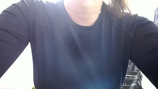 Snapshot of Luna_girlhot_ chatting on 04.28.26 Luna girlhot online show from 04.28.26