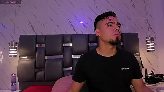 PittAndLunaa online show from 04.14.26