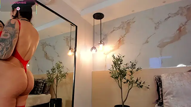 LeaThompson online show from 09.24.25