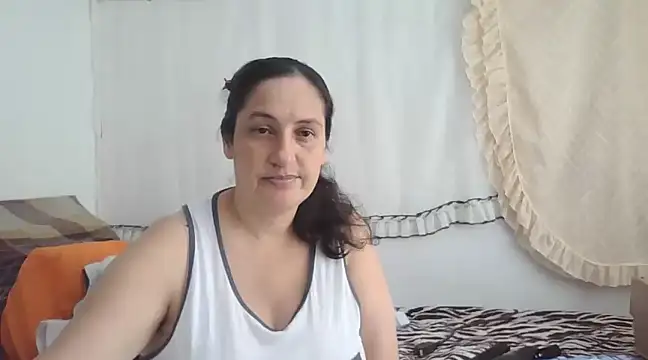 Snapshot of ximenajimenez chatting on 01.12.25 ximenajimenez online show from 01.12.25