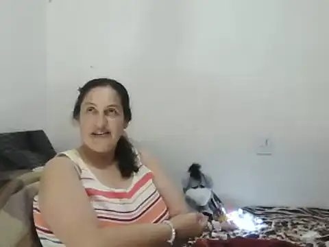 Snapshot of ximenajimenez chatting on 02.20.25 ximenajimenez online show from 02.20.25