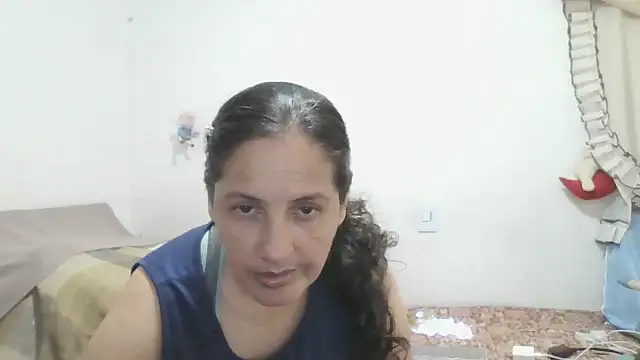 Snapshot of ximenajimenez chatting on 10.13.25 ximenajimenez online show from 10.13.25