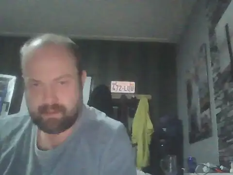 Snapshot of Prehistorixxx2686 chatting on 02.11.25 Prehistorixxx2686 online show from 02.11.25