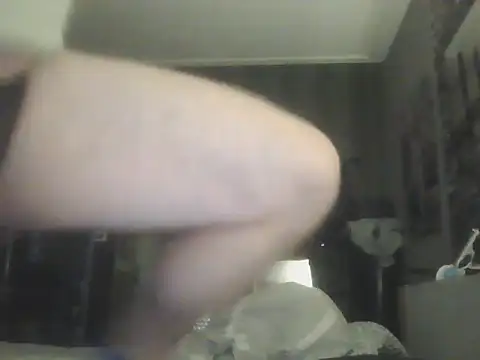 Snapshot of Prehistorixxx2686 chatting on 09.22.25 Prehistorixxx2686 online show from 09.22.25