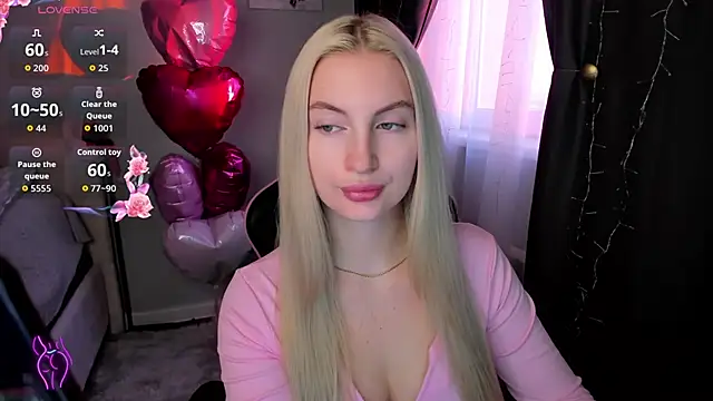 Snapshot of Kimmy_powell chatting on 02.15.26 Kimmy powell online show from 02.15.26