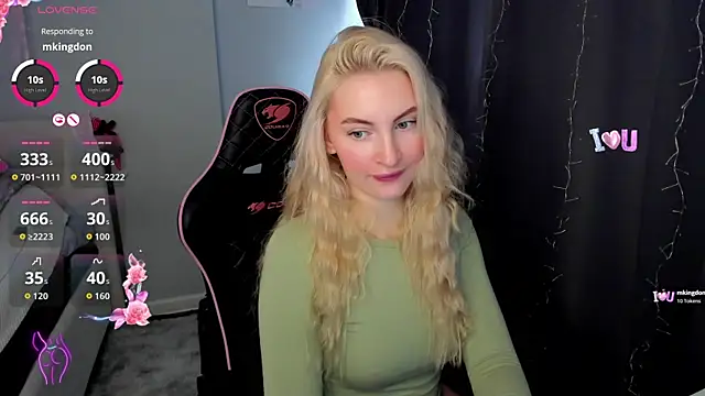 Snapshot of Kimmy_powell chatting on 02.22.26 Kimmy powell online show from 02.22.26