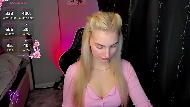 Snapshot of Kimmy_powell chatting on 02.24.26 Kimmy powell online show from 02.24.26