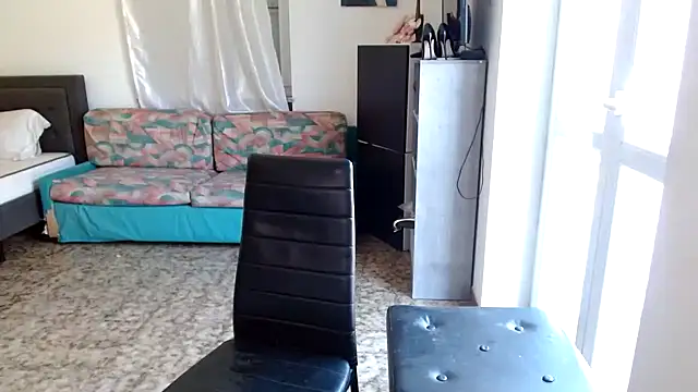 Snapshot of danasantoreal chatting on 03.31.26 danasantoreal online show from 03.31.26