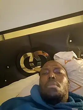 Snapshot of PlasticSurface727 chatting on 09.20.25 PlasticSurface727 online show from 09.20.25