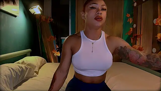 HeidiCox online show from 02.14.25