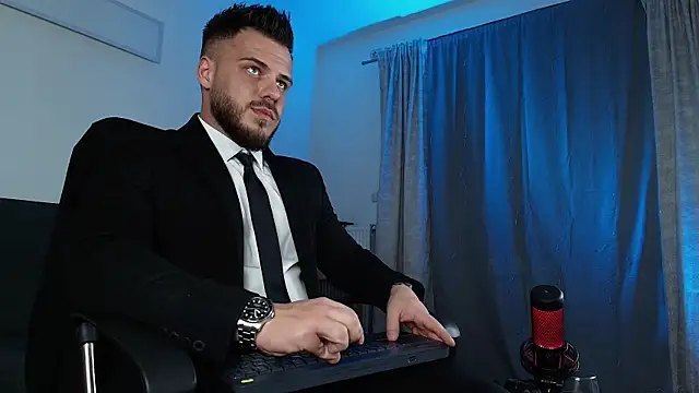 juliusmasters online show from 01.26.25