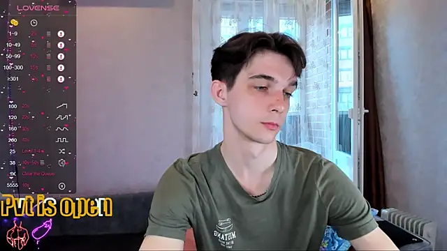 Aaron Boom online show from 05.08.26