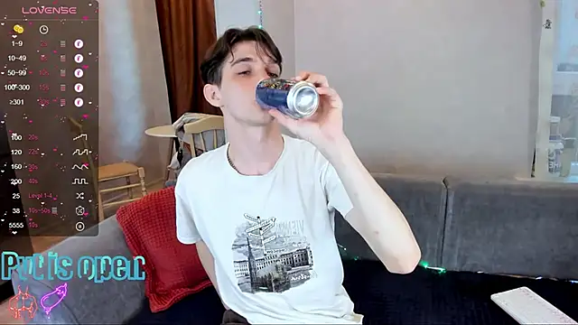 Aaron Boom online show from 05.13.26