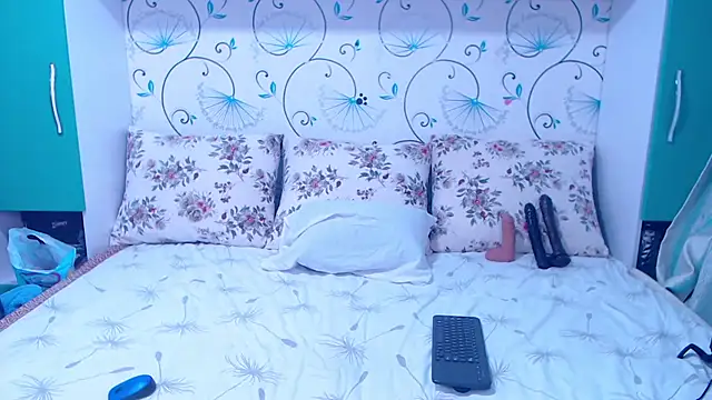 demiemorre online show from 10.30.25